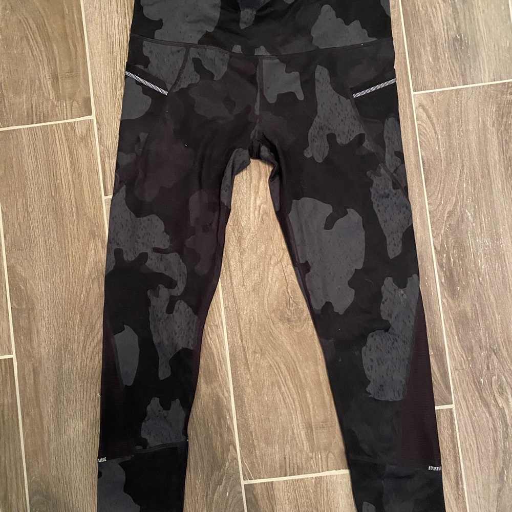 Athleta leggings